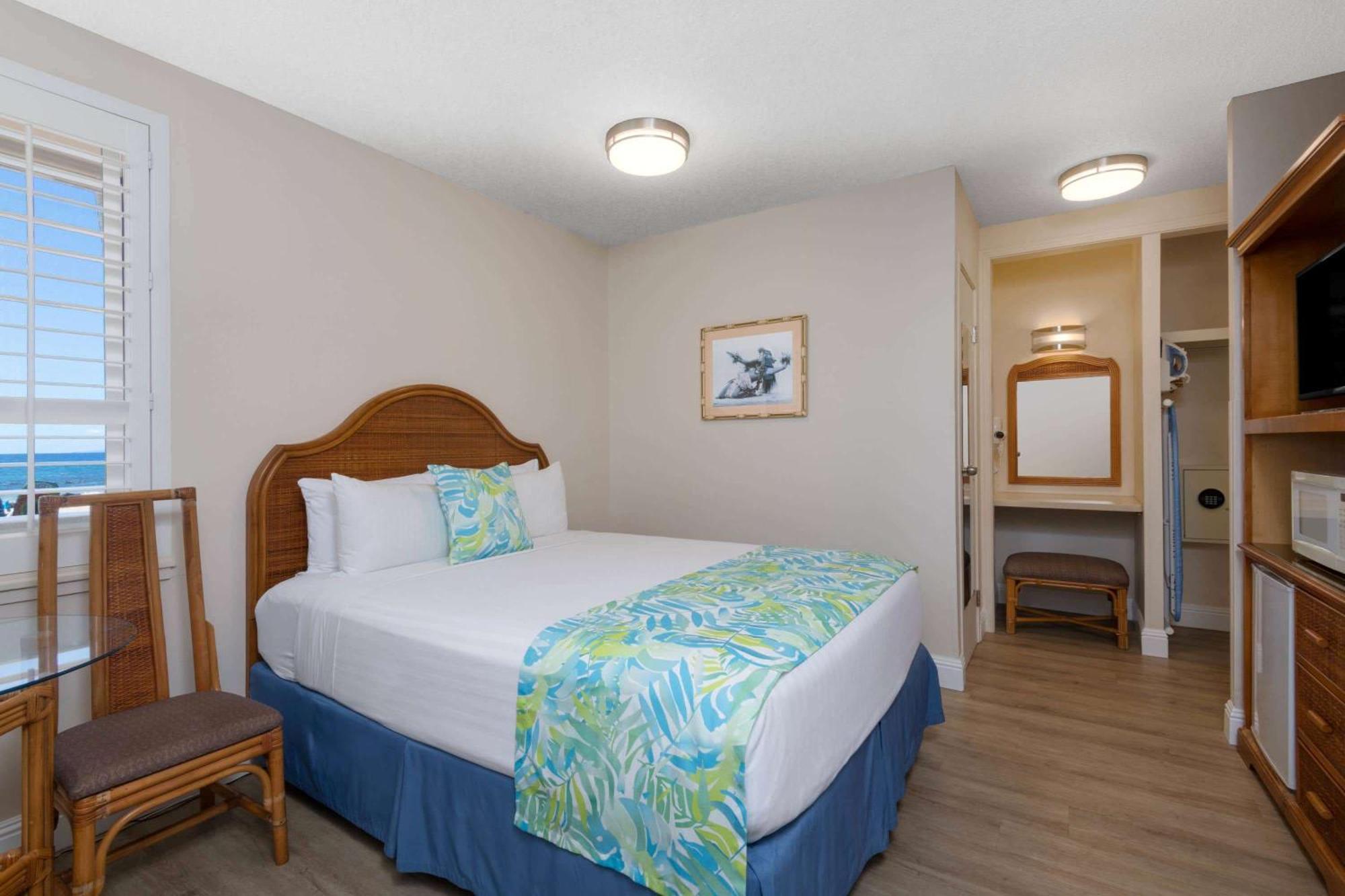 Days Inn By Wyndham Maui Oceanfront Wailea  Exteriér fotografie